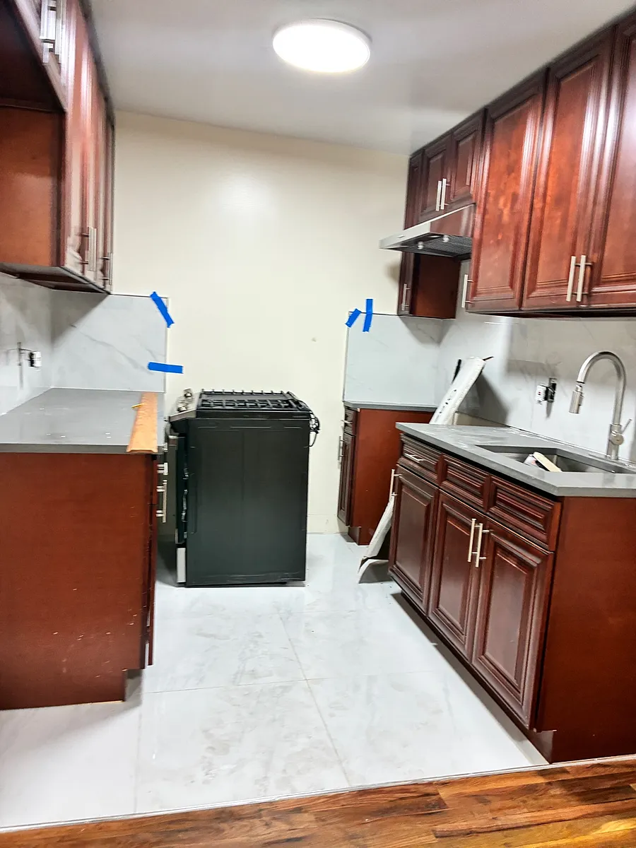 Building Photo - 1762 Bartow Ave #1