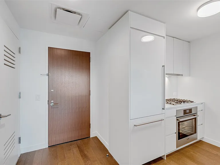 99 Hudson St #4502 — Photo 6