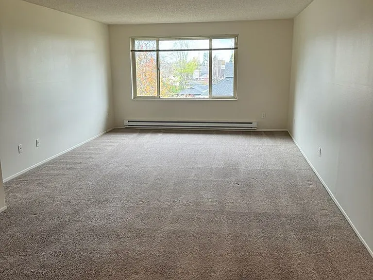 Fairmont Terrace — Photo 7