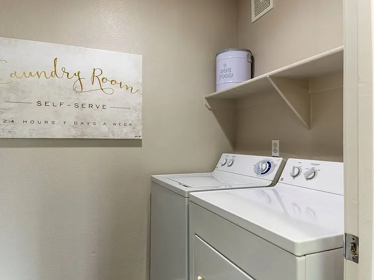 The Villas at D'Andrea Apartment Homes — Photo 13