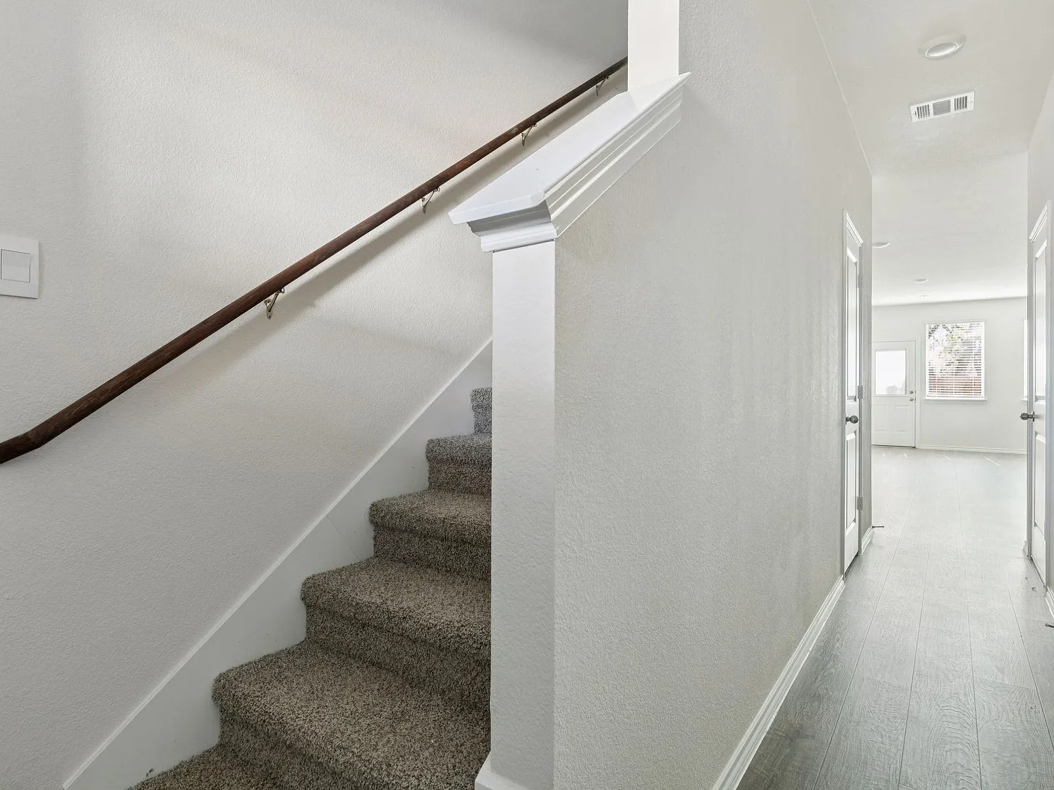 4 bed, 1510 sqft, $1,800 — Photo 3