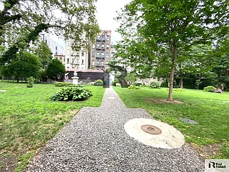 Rented by PadRabbit LLC