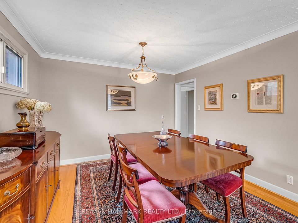 10th image of 249 Park Home Ave