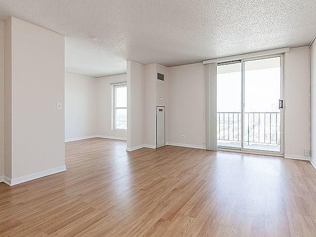 1st image of 1212 N La Salle St #2608