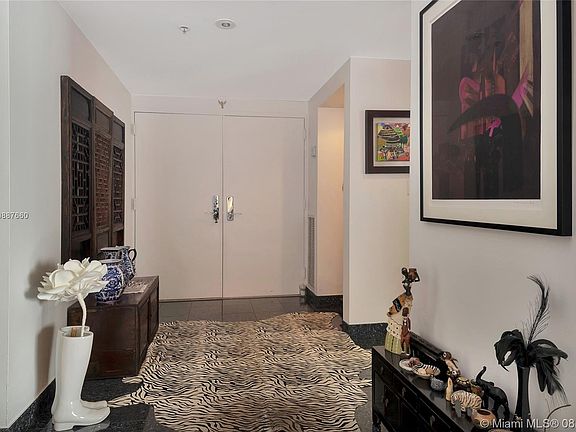 2nd image of 1581 Brickell Ave APT 1805