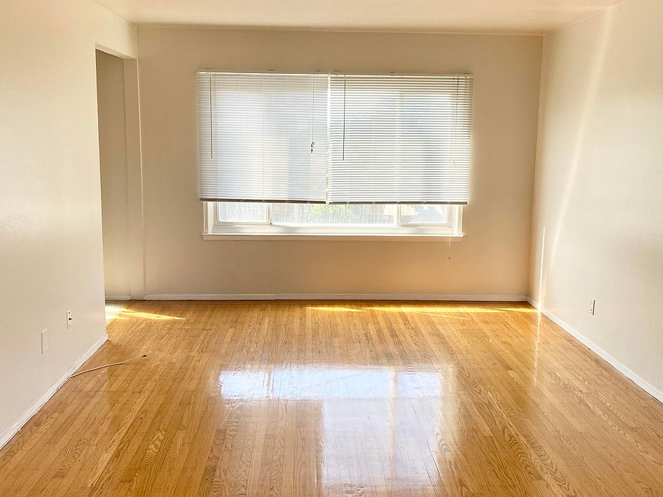 1st image of 4211 Moraga St #8