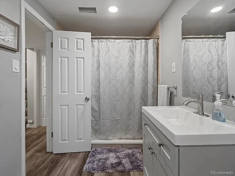 3058 S Lowell Blvd — Photo 19