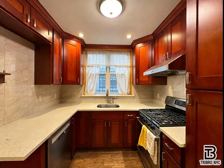 559 Prospect Ave #1 — Photo 5