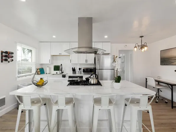 1075 26th St, San Diego, CA 92102