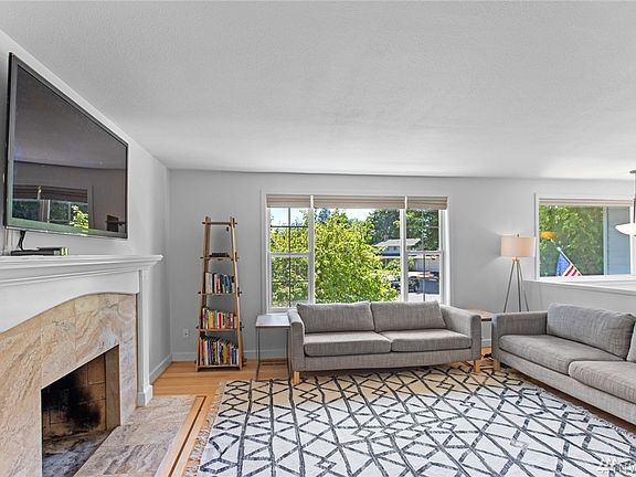5th image of 10508 NE 123rd Ct