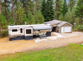 9 Shadow Ln, Garden Valley, ID 83622