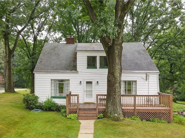 67 Spray Dr, Munroe Falls, OH 44262