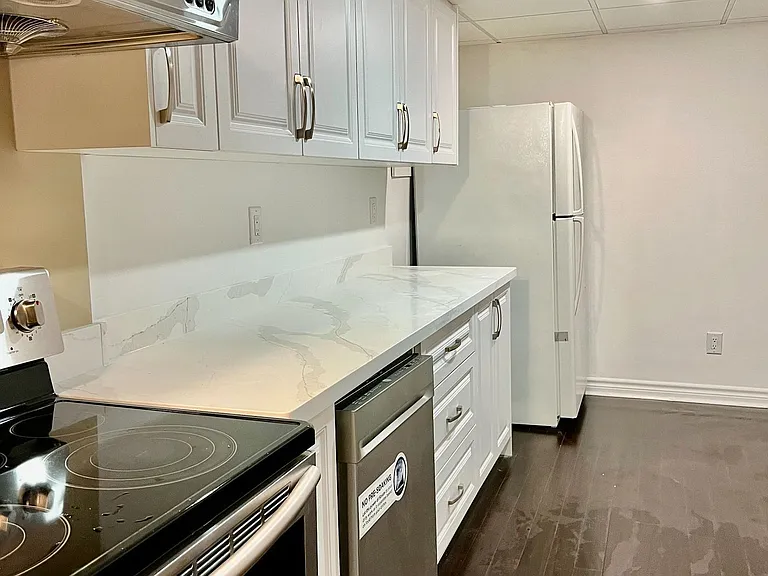 107 Sherwood Forest Dr #BACK — Photo 16