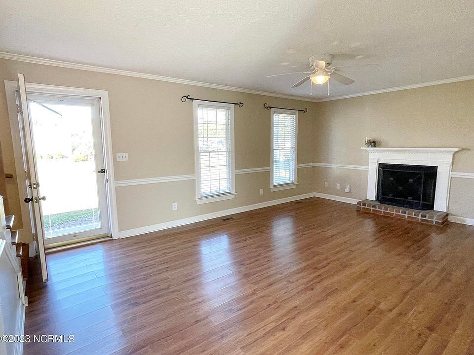 2573 Thomas Langston Road, Winterville, NC 28590 Zillow
