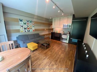 350 Wellington St W #M14, Toronto, ON M5V 3W9