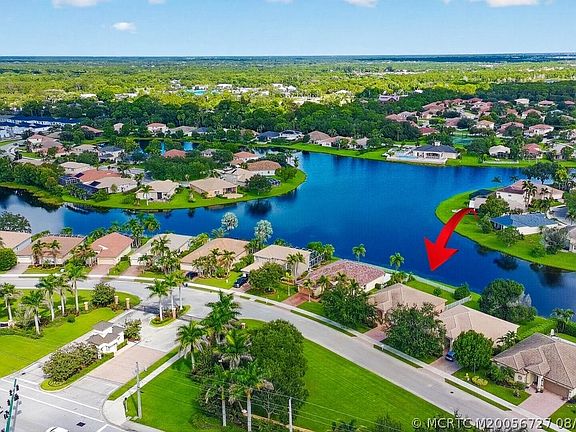 3rd image of 1445 SE Legacy Cove Cir