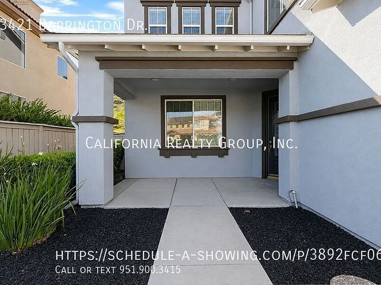33421 Barrington Dr — Photo 6