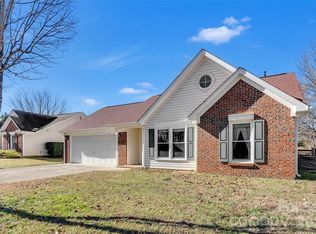 9607 Foggy Meadow Rd, Charlotte, NC 28269