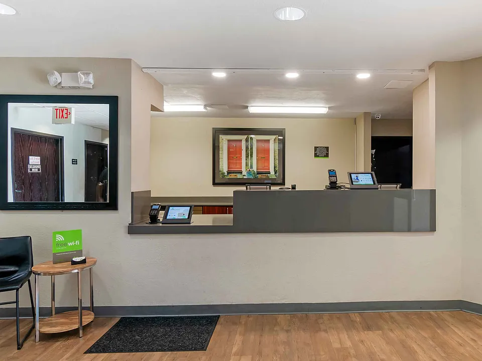 Lobby and Guest Check-in