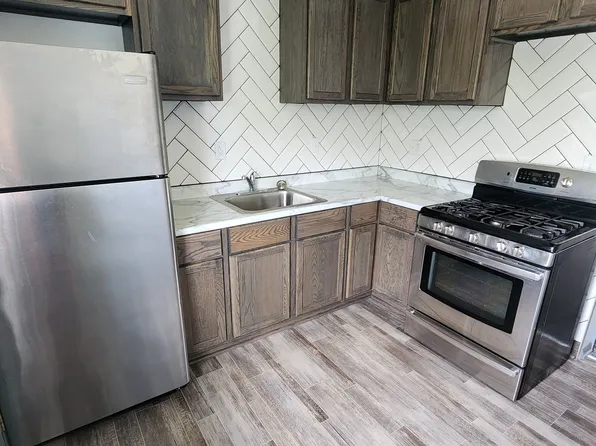 6810 W Morgan Ave #4, Milwaukee, WI 53219