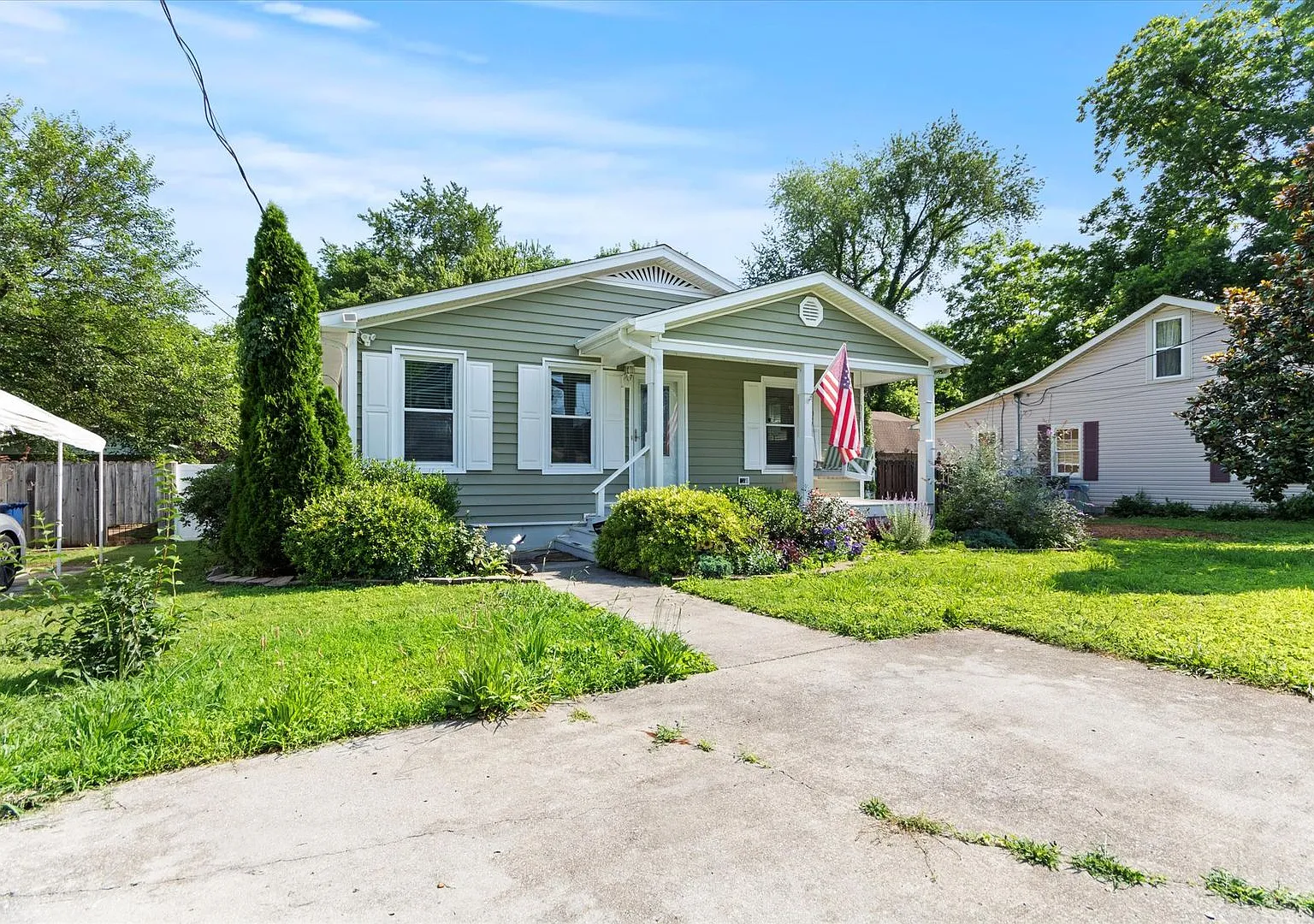 Great location in Five Points Huntsville! — Photo 3