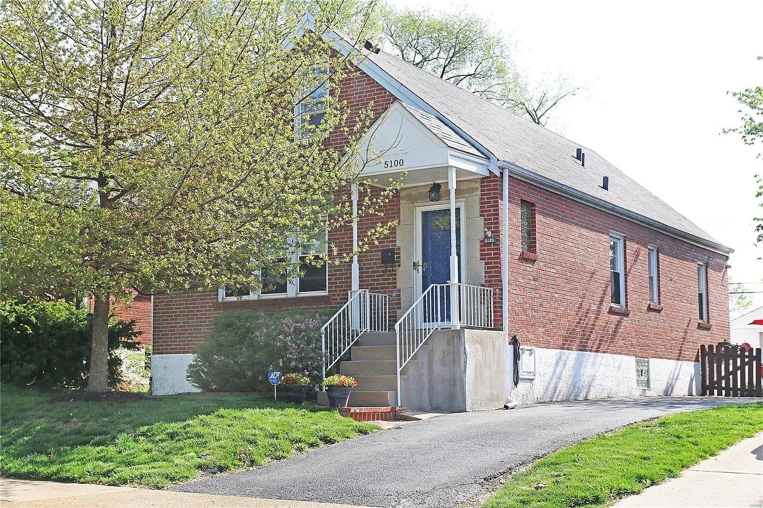 5100 Deville Ave photo 1