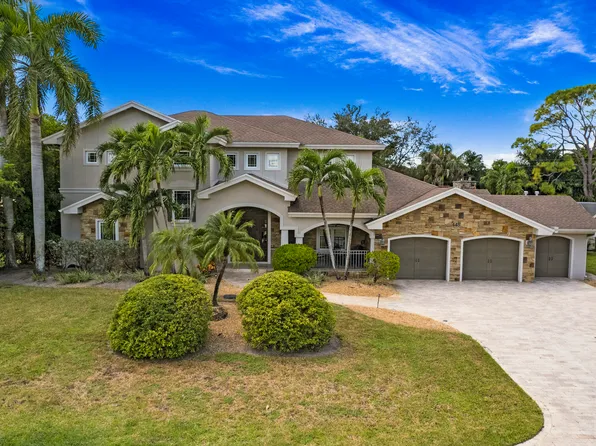445 Palm River Blvd, Naples, FL 34110