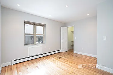 Rented by (Legacy) Elegran