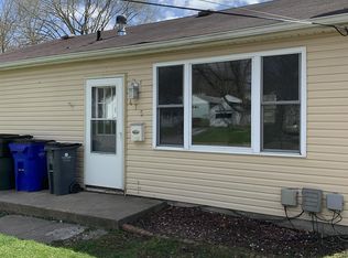 415 26th Ave SW, Cedar Rapids, IA 52404