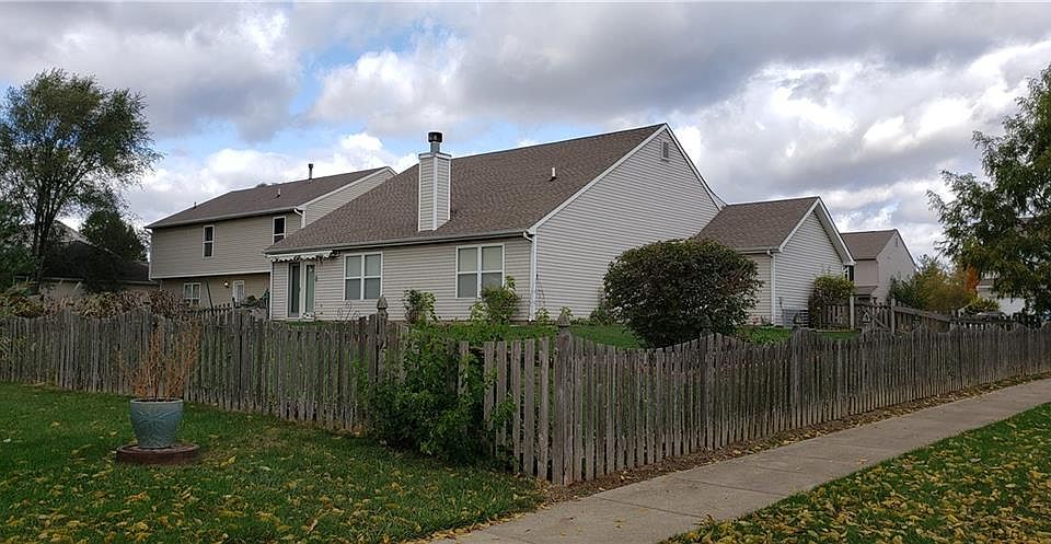 2nd image of 8933 Scoter Ct