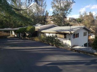 11231 Posthill Rd, Lakeside, CA 92040