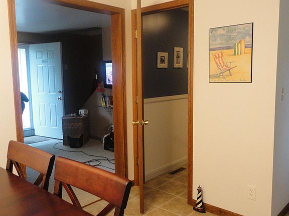 5th image of 102 Landing Ln #102A