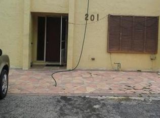 201 NW 43rd Pl #201, Pompano Beach, FL 33064