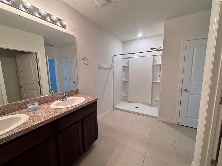 8086 Pelican Reed Cir — Photo 12