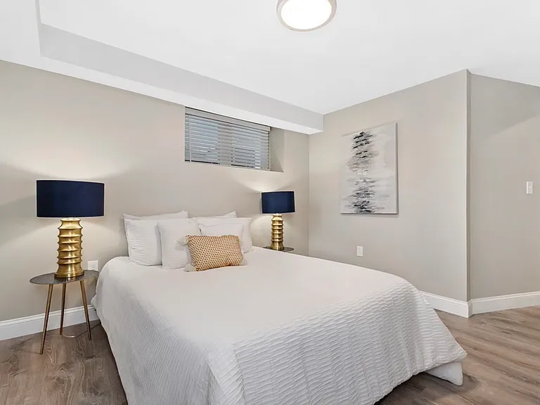 15 Richard St #1 — Photo 17