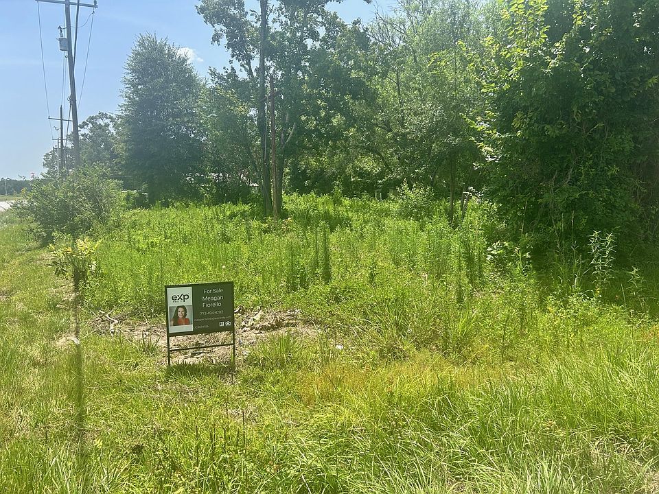 1st image of 20455 Lazy Creek Drive