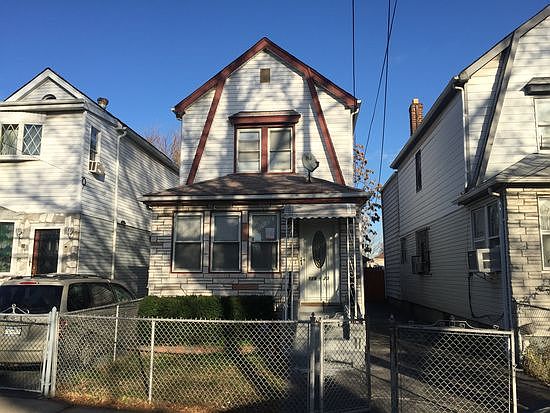 1st image of 11623D 142nd St