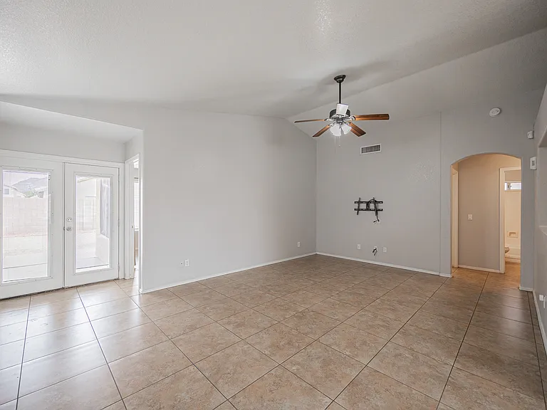 5014 W Ponderosa Ln — Photo 6