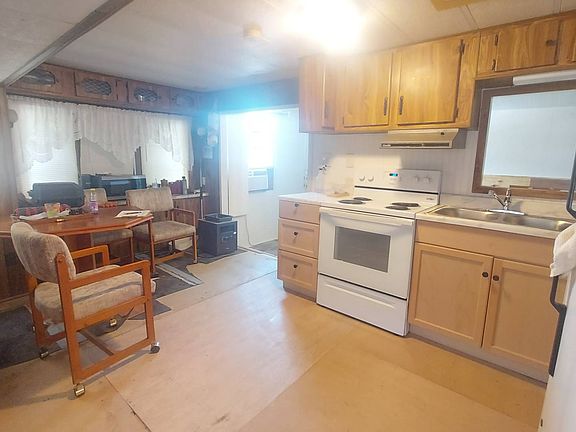5th image of 1622 Aires Dr #564