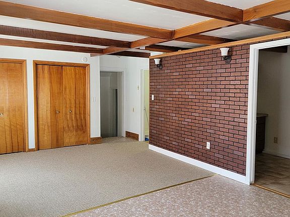 3rd image of 201 Randolph Ave #1
