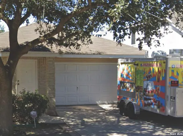 335 Silver Bit, San Antonio, TX 78227