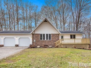 2066 S Hillman Rd, Sidney, MI 48885