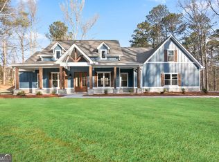 602 Sandhill Hickory Level Rd, Carrollton, GA 30116