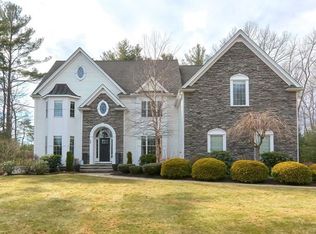 35 Connelly Hill Rd, Hopkinton, MA 01748