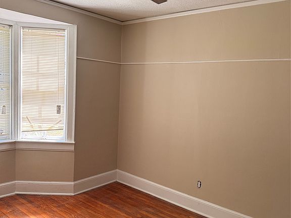 5th image of 3318 Wilmington Rd