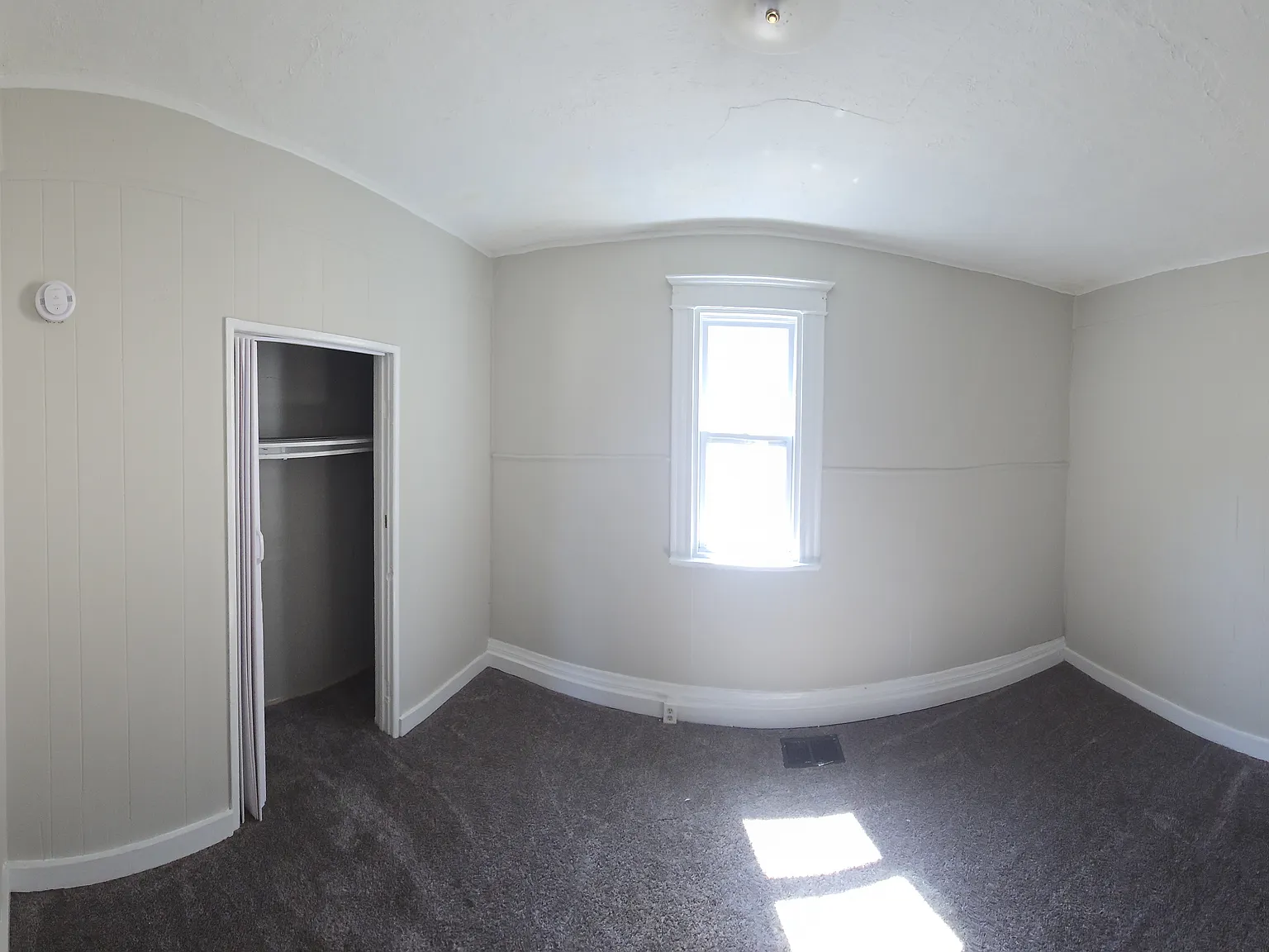 3 bed, 1069 sqft, $1,449 — Photo 3