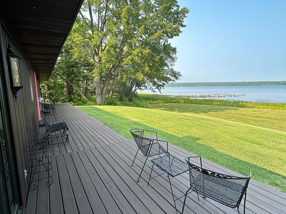 6569 Scenic Dr, Sault Sainte Marie, MI 49783 | Zillow