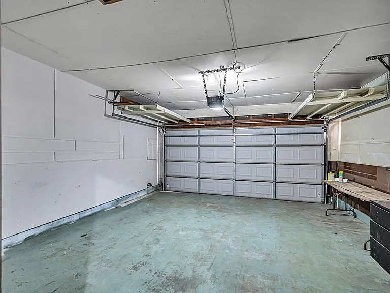 1311 E 52nd St #1 — Photo 18