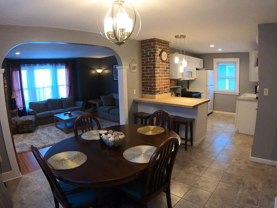 1st image of 69 Avery Ave #2