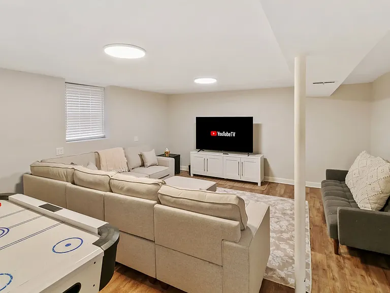15647 W Birchwood Ln — Photo 16